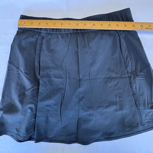 T by Talbots Athletic Skirt Skort Black Size M - Picture 8 of 9